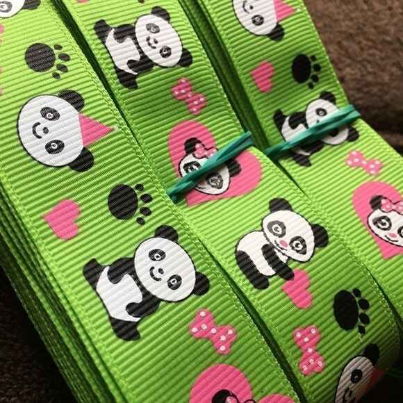 Grosgrain Ribbon 7/8” 5 yards 5/$20 pandas hearts - Picture 1 of 2